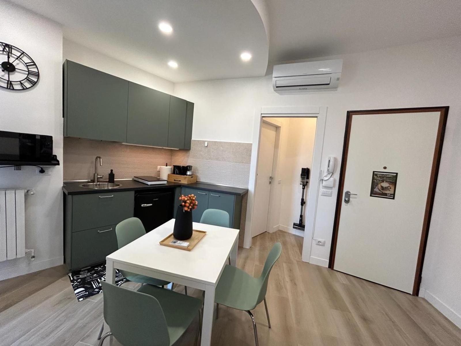 Modern Apartments Mm3 Afforifn Only 15 Min From Duomo ミラノ エクステリア 写真