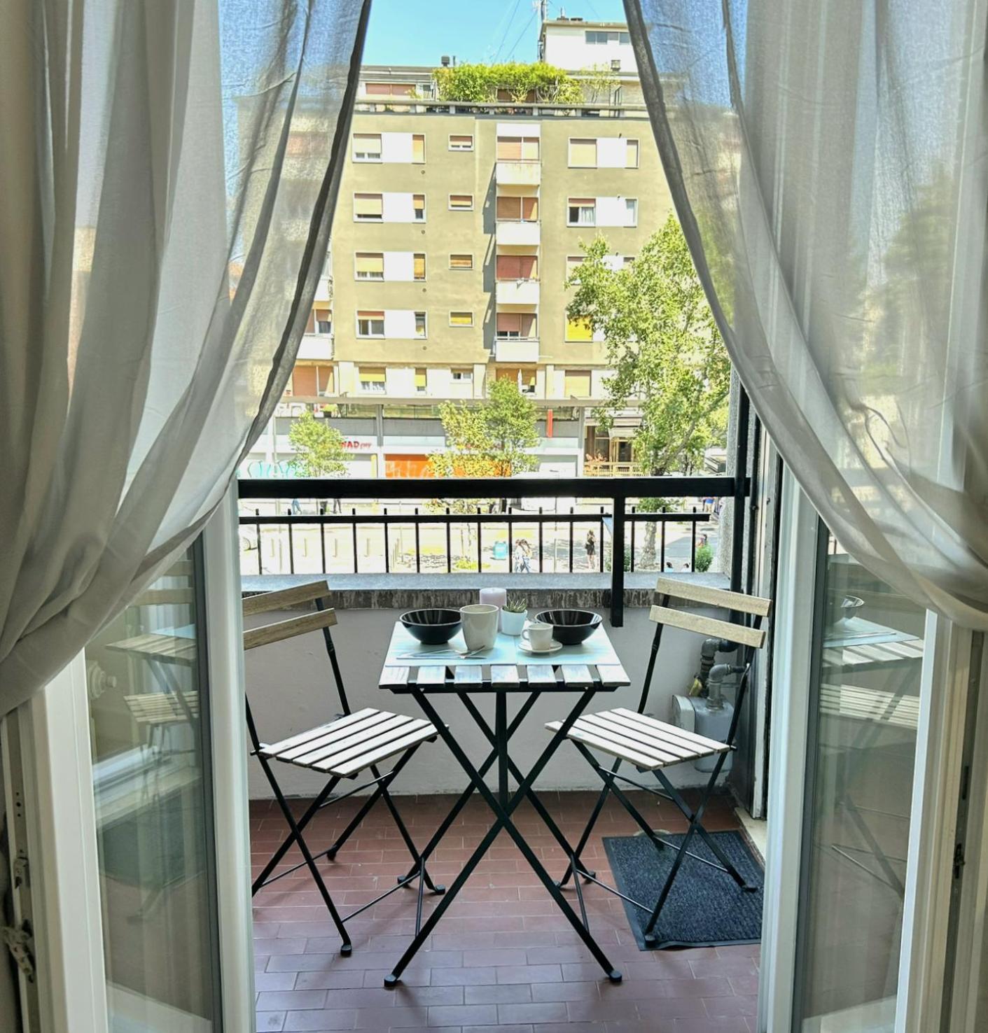 Modern Apartments Mm3 Afforifn Only 15 Min From Duomo ミラノ エクステリア 写真
